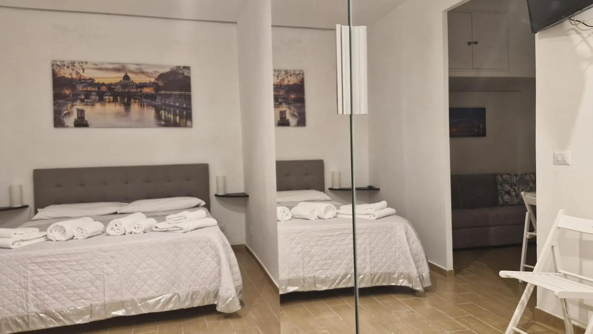 Eternal City House Rome 0*,  Italy